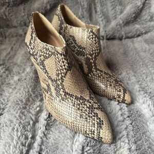 Elegant Snakeskin Pattern Ankle Booties